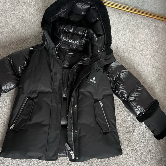 Mackage Stylish Black Puffer with leather trim.Jacket size S brand new with tag! - Picture 7 of 7